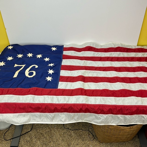 Vtg 1776 76 American USA Nylon Flag Grommets Embroidered Stars and Stripes - Picture 2 of 14
